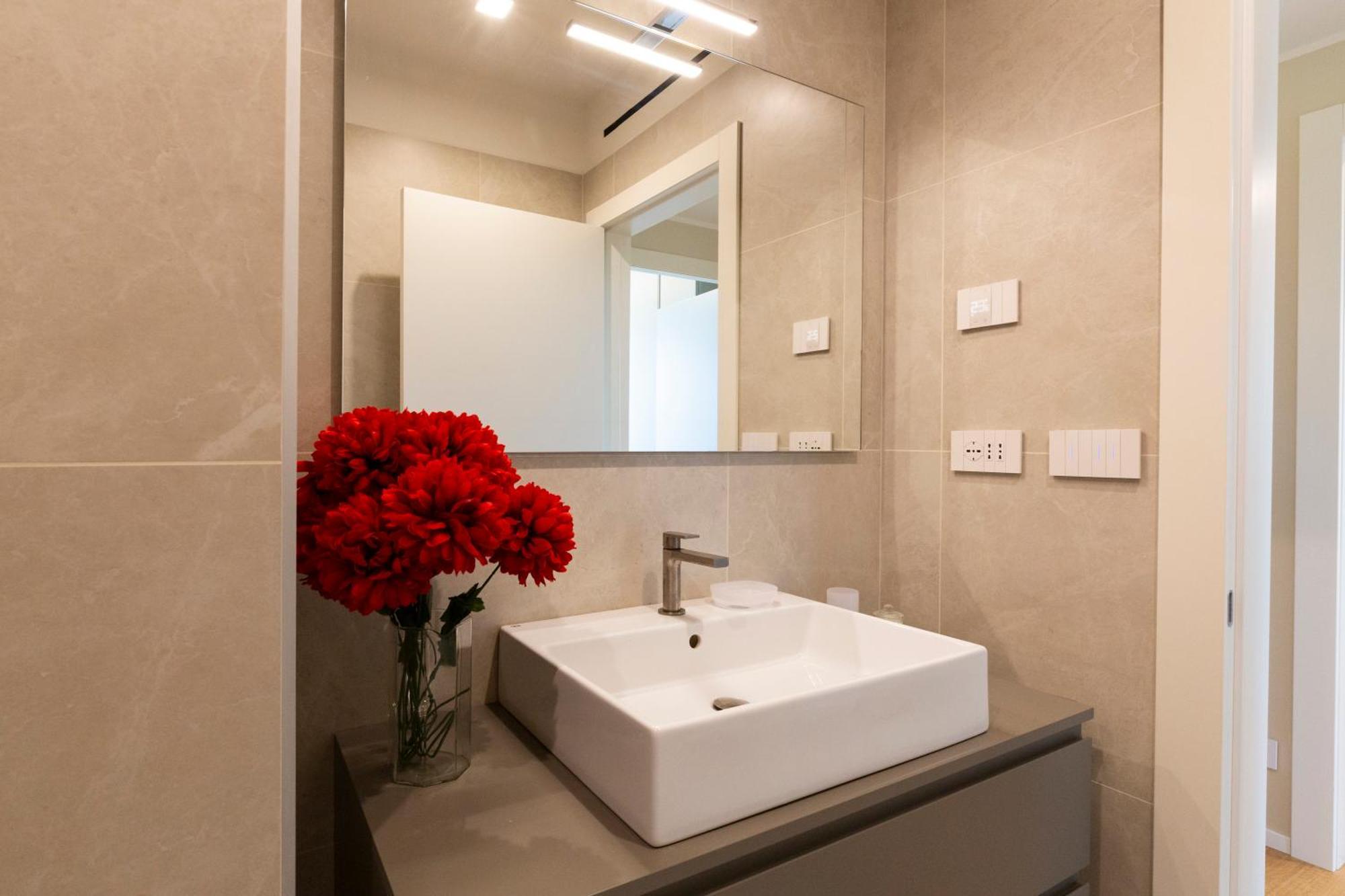 Torre Luxury Apartment