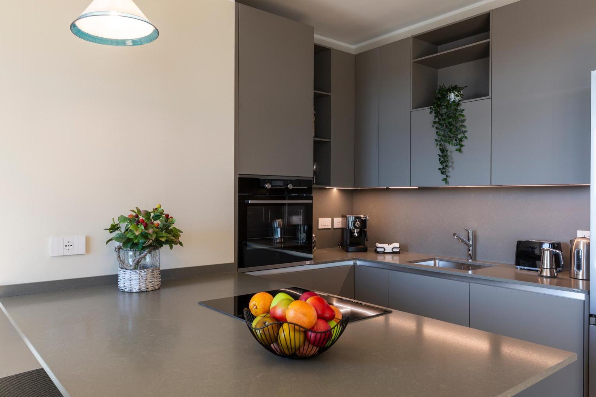 Torre Luxury Apartment