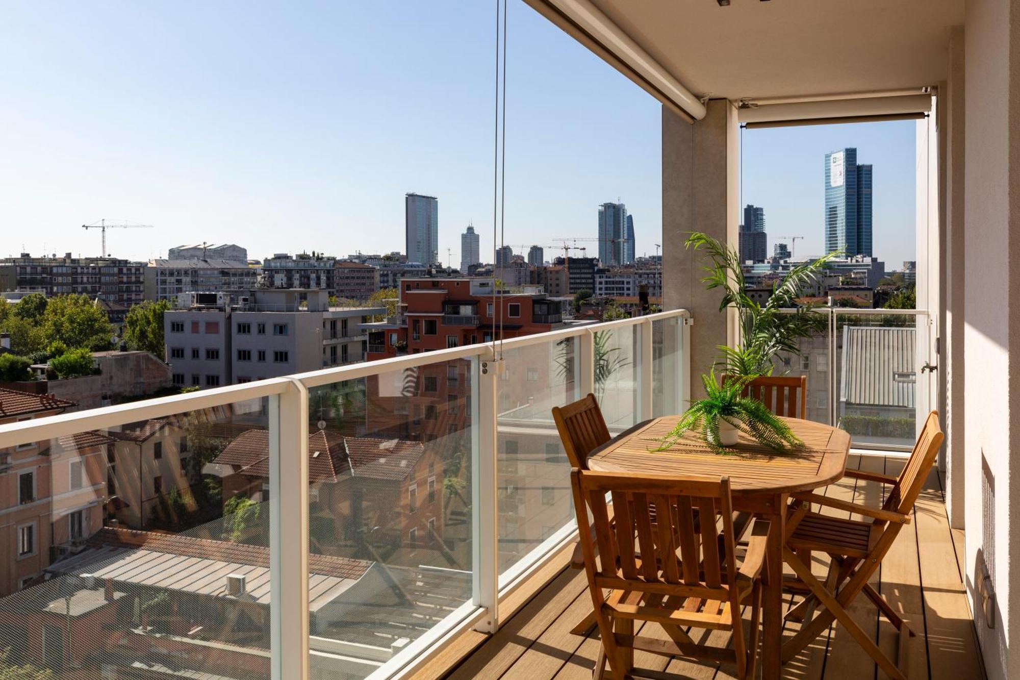 Torre Luxury Apartment